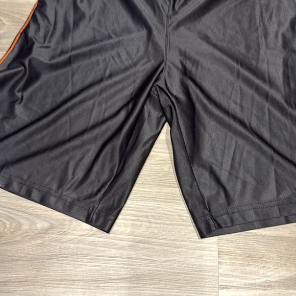 U.S. Polo Assn. Black and Orange Athletic Shorts size medium - Picture 3 of 6